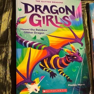 Scholastic Dragon Girls Books x 2